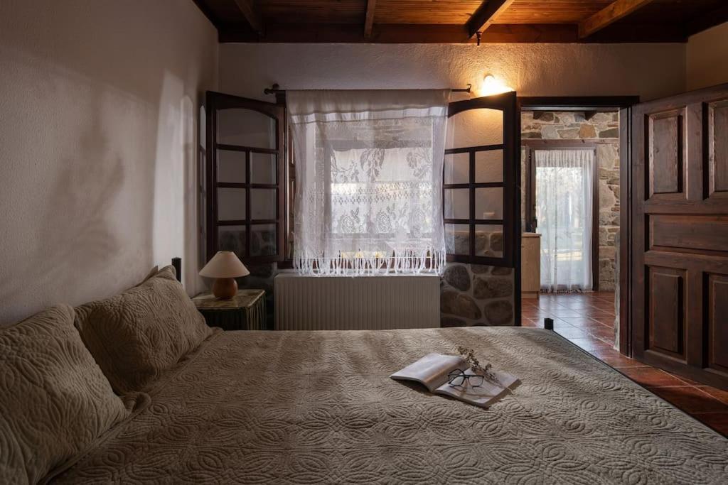 Traditionelles Appartement Athos Shadow Am Meer Paralia Sikias 外观 照片