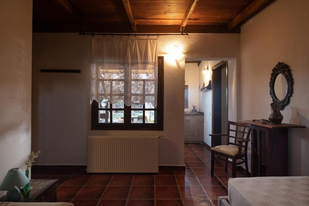 Traditionelles Appartement Athos Shadow Am Meer Paralia Sikias 外观 照片
