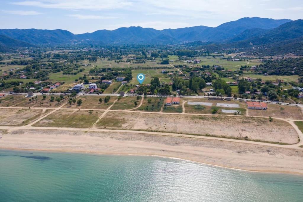 Traditionelles Appartement Athos Shadow Am Meer Paralia Sikias 外观 照片
