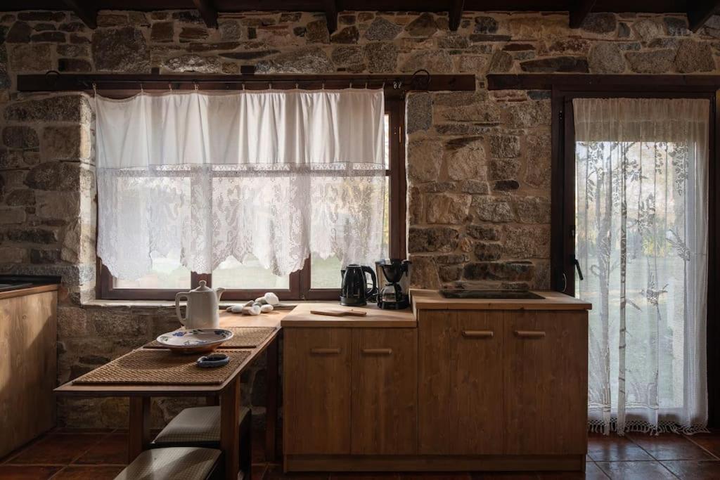 Traditionelles Appartement Athos Shadow Am Meer Paralia Sikias 外观 照片